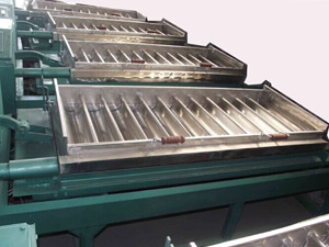 ���~�濾�C(j��)е